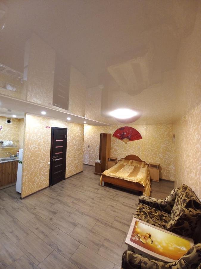 Большая 3 Комнатная Квартира Cherkasy Exterior foto